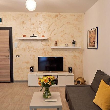 Submarine Apartment Spa N Pool Beach Resort Năvodari Kültér fotó